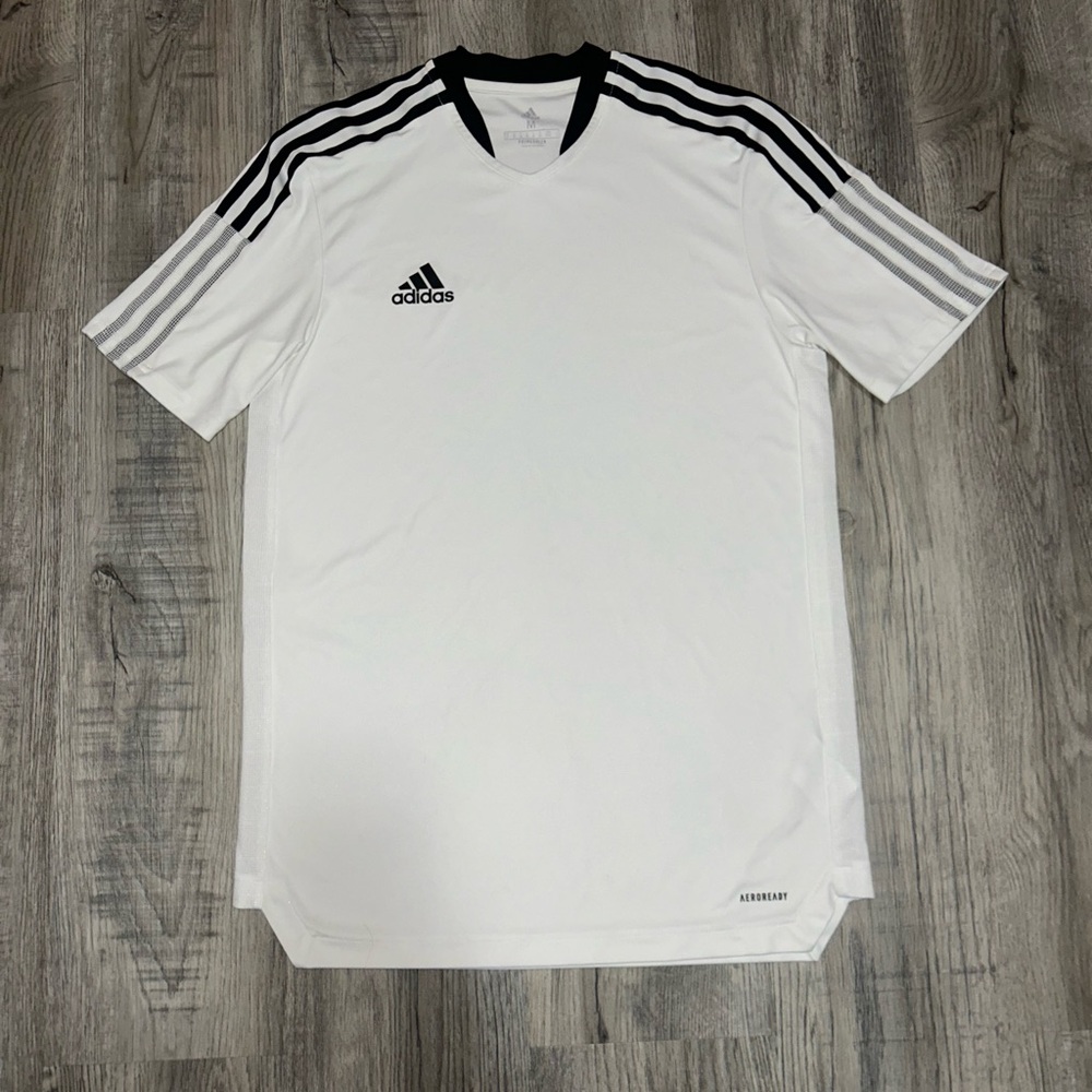 Adidas aeroready primegreen training jersey size medium